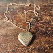 Load image into Gallery viewer, Outlet Heart locket Rosegold Flowers