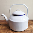 Load image into Gallery viewer, Tea Kettle 2L - White/Blue Rim