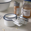 Load image into Gallery viewer, 4PC Enamel Measuring Cup Set - Green/White