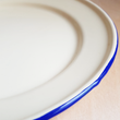 Load image into Gallery viewer, Flat Enamel Plate 24cm - Cream