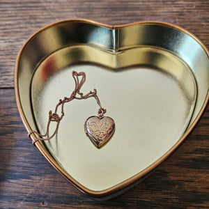 Small Heart Shape Tin - Roses