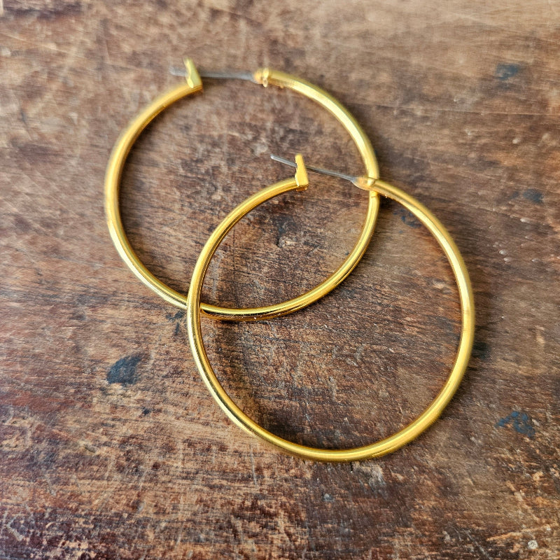 medium gold hoop earrings