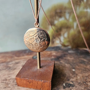 Round Locket with flower detail  rosegold necklace