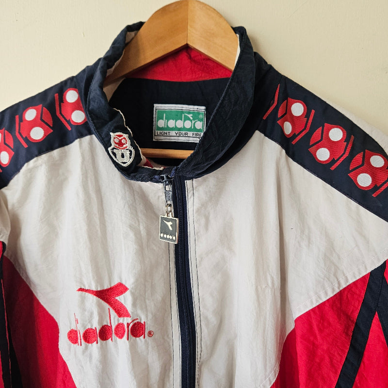 Vintage Diadora Light your Fire jacket Red white Navy Zip up Jacket Chile Universidad de Chile XL made in Chile