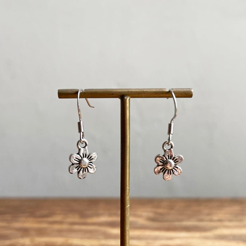 Daisy Earrings